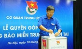 Quyên góp ủng hộ đồng bào lũ lụt miền Trung