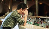 Cưới xin đàng hoàng, 2 năm sau tôi phát hiện sự thật cay đắng về vợ già giàu có