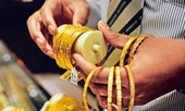 Giá vàng đột ngột giảm mạnh