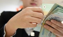 Tin nóng 24H: Cần Thơ thưởng Tết cao nhất gần 400 triệu đồng