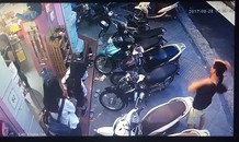 SH Mode khóa cổ vẫn bị trộm bẻ khóa trong 5 giây ở Hà Nội