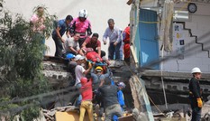 Cảm động cảnh dân Mexico chung tay cứu hộ nạn nhân động đất