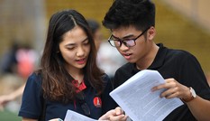 Có hay không chuyện 'úp sọt' học phí với tân sinh viên