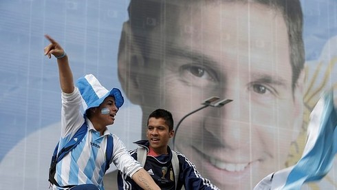Messi được chào đón như người hùng ở Argentina