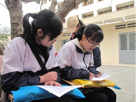 Học phí trường ngoài công lập: Chênh nhau trăm triệu Học phí trường ngoài công lập: Chênh nhau trăm triệu