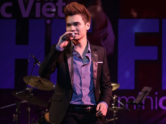Khắc Việt: 'Lần đầu' có quá nhiều trục trặc Khắc Việt: 'Lần đầu' có quá nhiều trục trặc