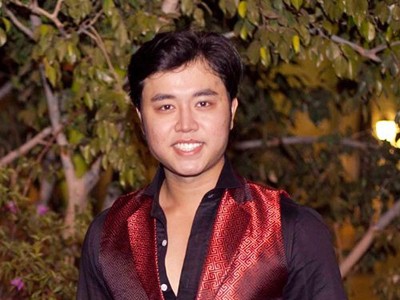 Vũ Hoàng Việt đứt dây thần kinh... xấu hổ Vũ Hoàng Việt đứt dây thần kinh... xấu hổ