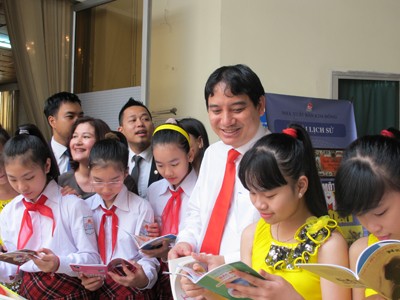 T.Ư Đoàn, Hội Nhà văn Việt Nam ký kết phối hợp T.Ư Đoàn, Hội Nhà văn Việt Nam ký kết phối hợp