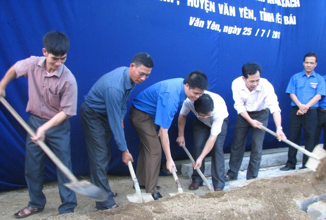 Bầu 'thủ lĩnh' ở cơ sở không dễ Thanh niên Hà Nội khởi công xây nhà cho thanh niên nghèo tỉnh Yên Bái