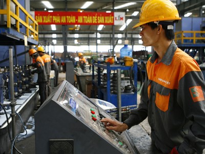 Giảm thuế thu nhập doanh nghiệp còn 20%? Giảm thuế thu nhập doanh nghiệp còn 20%?