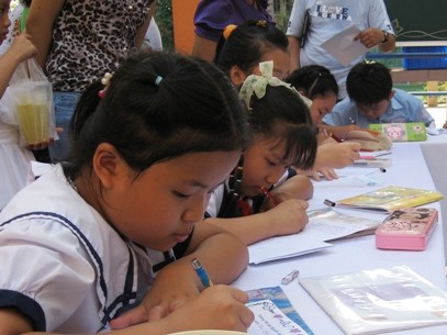 Khi phụ huynh 'tiếp tay' cho dạy thêm, học thêm Khi phụ huynh 'tiếp tay' cho dạy thêm, học thêm