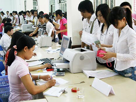 'Bẫy' học phí 'Bẫy' học phí