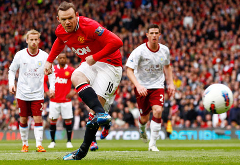 Đả bại Aston Villa, M.U chắc ngôi đầu Đả bại Aston Villa, M.U chắc ngôi đầu