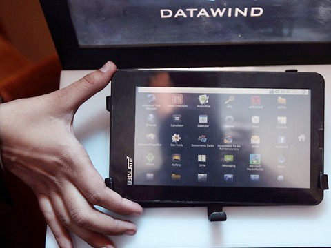 Máy tính bảng chạy Android 4.0 giá 700 nghìn đồng Máy tính bảng chạy Android 4.0 giá 700 nghìn đồng