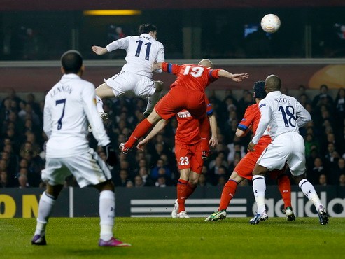 Tottenham, Chelsea trái ngược ở Europa League Tottenham, Chelsea trái ngược ở Europa League