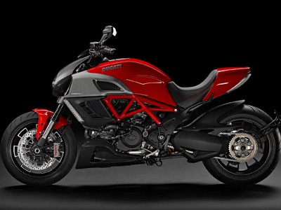Ducati Diavel đã có giá chính thức ở Việt Nam Ducati Diavel đã có giá chính thức ở Việt Nam
