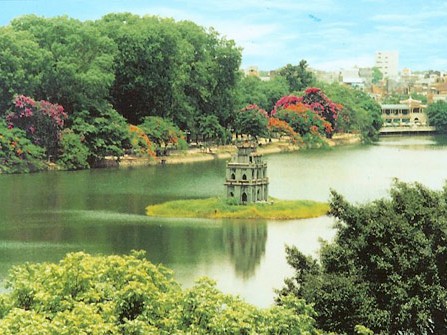 Theo nữ sinh Thủ đô 'xê dịch' Hà Nội Theo nữ sinh Thủ đô 'xê dịch' Hà Nội