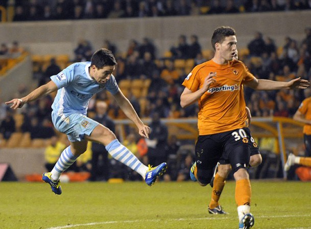 Man City lại vùi dập đối thủ Man City lại vùi dập đối thủ