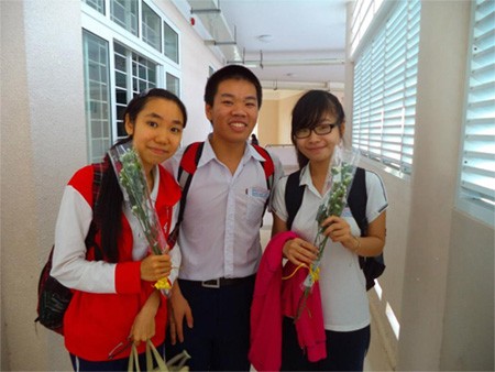 Khi tác giả 'đơn xin nghỉ học gây sốt' cầu hôn Khi tác giả 'đơn xin nghỉ học gây sốt' cầu hôn