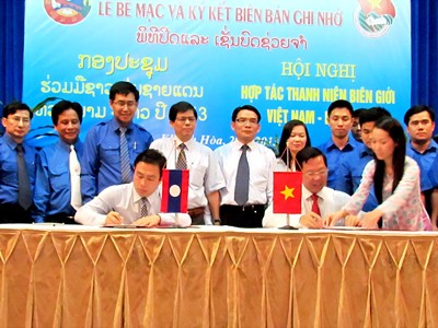 Hợp tác Thanh niên Biên giới Việt Nam - Lào Hợp tác Thanh niên Biên giới Việt Nam - Lào