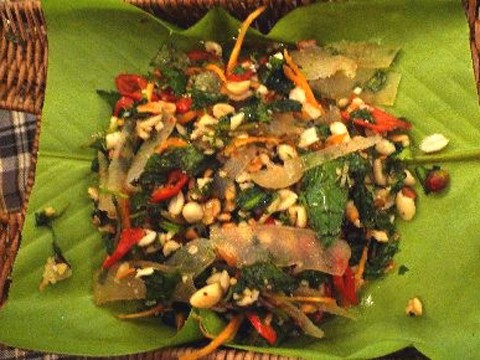 Nem da trâu, lâu lâu lại nhớ Nem da trâu, lâu lâu lại nhớ