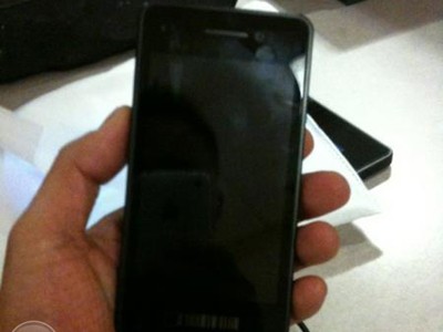 BlackBerry 10 cảm ứng hoàn toàn BlackBerry 10 cảm ứng hoàn toàn