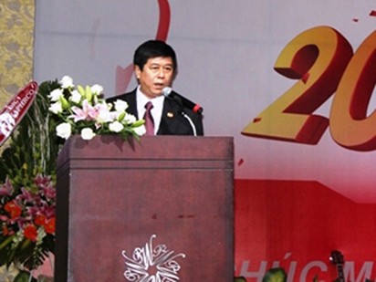 Nguyên TGĐ Sapharco vung tay phá tiền nhà nước Nguyên TGĐ Sapharco vung tay phá tiền nhà nước