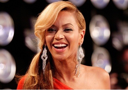 Beyonce bị chỉ trích vì xài đồ làm từ da động vật Beyonce bị chỉ trích vì xài đồ làm từ da động vật