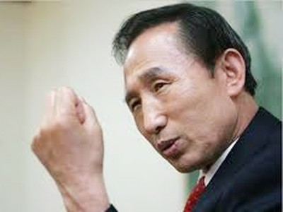 Tổng thống Hàn Quốc muốn sớm giải giáp hạt nhân Triều Tiên Tổng thống Hàn Quốc Lee Myung-bak Ảnh: AP