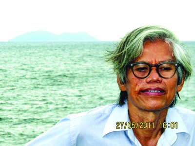 Gặp dị nhân thi sĩ tu trên hoang đảo Thi sĩ Tâm Nhiên