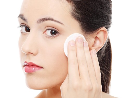 7 chiêu tẩy trang giản đơn mà hiệu quả 7 chiêu tẩy trang giản đơn mà hiệu quả