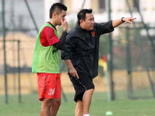 Đội tuyển Việt Nam: Vẫn thiếu người 'giữ cửa' Đội tuyển Việt Nam: Vẫn thiếu người 'giữ cửa'