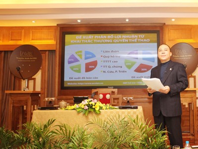 Ông Phạm Nhật Vũ: ‘Chúng tôi bị cuốn vào cuộc chơi’ Ông Phạm Nhật Vũ, Chủ tịch HĐQT AVG cho hay AVG không dùng vấn đề bản quyền truyền hình để tự PR