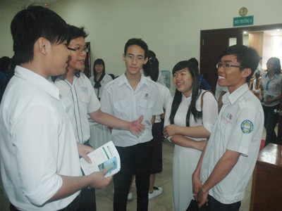 Học sinh lên tiếng về học thêm, chọn nghề Học sinh lên tiếng về học thêm, chọn nghề