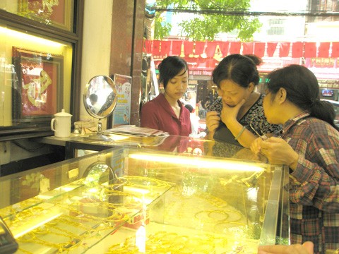 Xu hướng giá vàng thời gian tới có dễ đoán? Xu hướng giá vàng thời gian tới có dễ đoán?