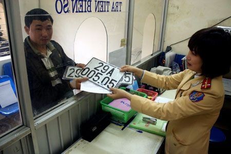 Cấp giấy chứng nhận 'xe chính chủ' trong 2 ngày Cấp giấy chứng nhận 'xe chính chủ' trong 2 ngày