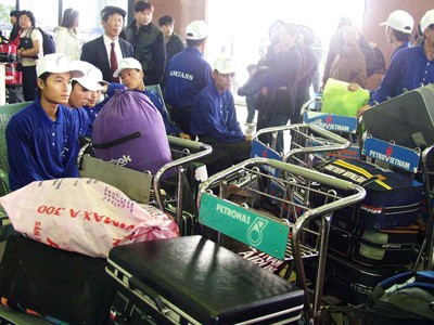 Đài Loan ồ ạt tuyển lao động Việt Nam Đài Loan ồ ạt tuyển lao động Việt Nam