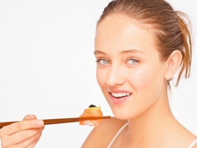 Ăn cá giúp giảm nguy cơ polyp đại tràng Ăn cá giúp giảm nguy cơ polyp đại tràng