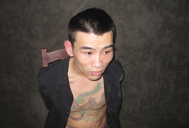 Bắt đối tượng mang lựu đạn đi bảo vệ sới bạc Bắt đối tượng mang lựu đạn đi bảo vệ sới bạc