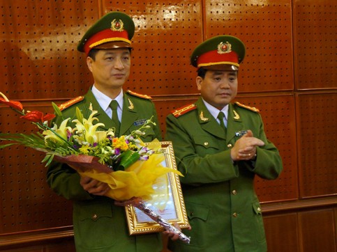 Bổ nhiệm tân Phó Giám đốc Công an TP Hà Nội Bổ nhiệm tân Phó Giám đốc Công an TP Hà Nội
