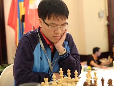 Lê Quang Liêm toàn thắng trong ngày khai mạc Lê Quang Liêm toàn thắng trong ngày khai mạc