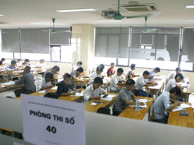 'Đừng vô cảm với dân!' 'Đừng vô cảm với dân!'