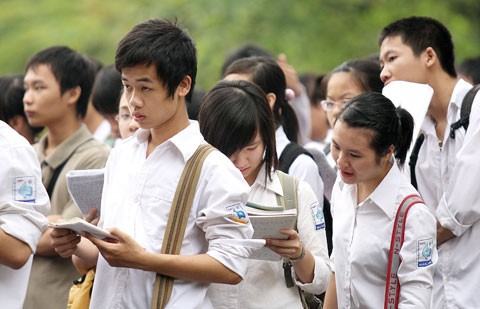 ĐH Kinh tế quốc dân tuyển thẳng học sinh giỏi Toán, Tin học, Tiếng Anh Ảnh minh họa