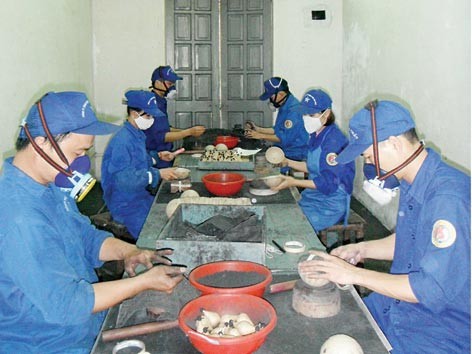 Vào nơi làm pháo hoa duy nhất ở Việt Nam Vào nơi làm pháo hoa duy nhất ở Việt Nam