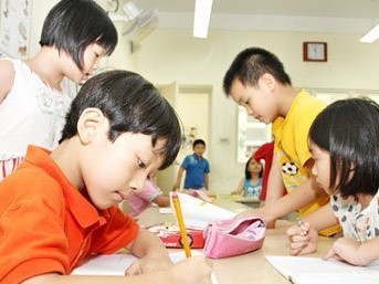 Những phụ huynh không cho con học trước lớp 1 Những phụ huynh không cho con học trước lớp 1