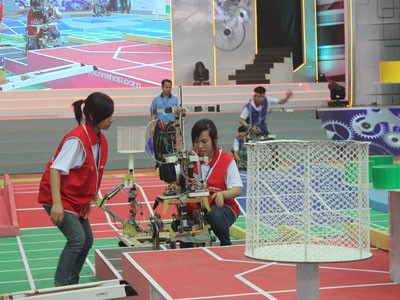 Rực lửa vòng loại Robocon Việt Nam 2012 tại Hà Nội Rực lửa vòng loại Robocon Việt Nam 2012 tại Hà Nội