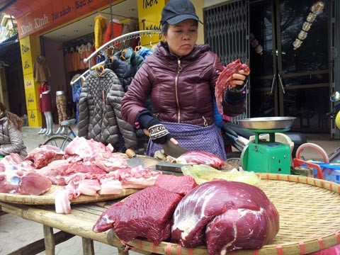 Chợ ế, giá thực phẩm giảm Chợ ế, giá thực phẩm giảm