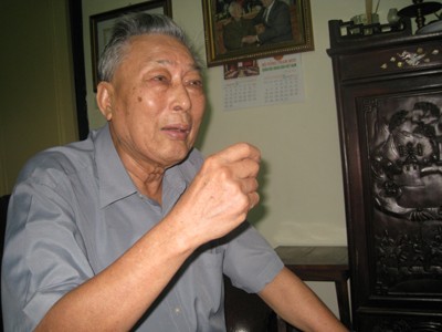 Không nên bỏ HĐND quận, huyện, phường Trung tướng Đồng Sỹ Nguyên, nguyên Ủy viên Bộ Chính trị, nguyên Phó Chủ tịch Hội đồng Bộ trưởng (nay là Chính phủ)