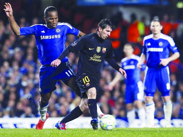 Khi Nou Camp đang sợ hãi Lionel Messi có thể gượng dậy sau
hai thất bại liên tiếp để kéo con tàu Barca đi lên? Ảnh: Getty Images