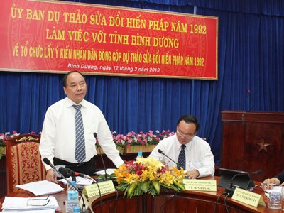 Tiếp tục góp ý sửa đổi Hiến pháp đến hết tháng 9 Tiếp tục góp ý sửa đổi Hiến pháp đến hết tháng 9